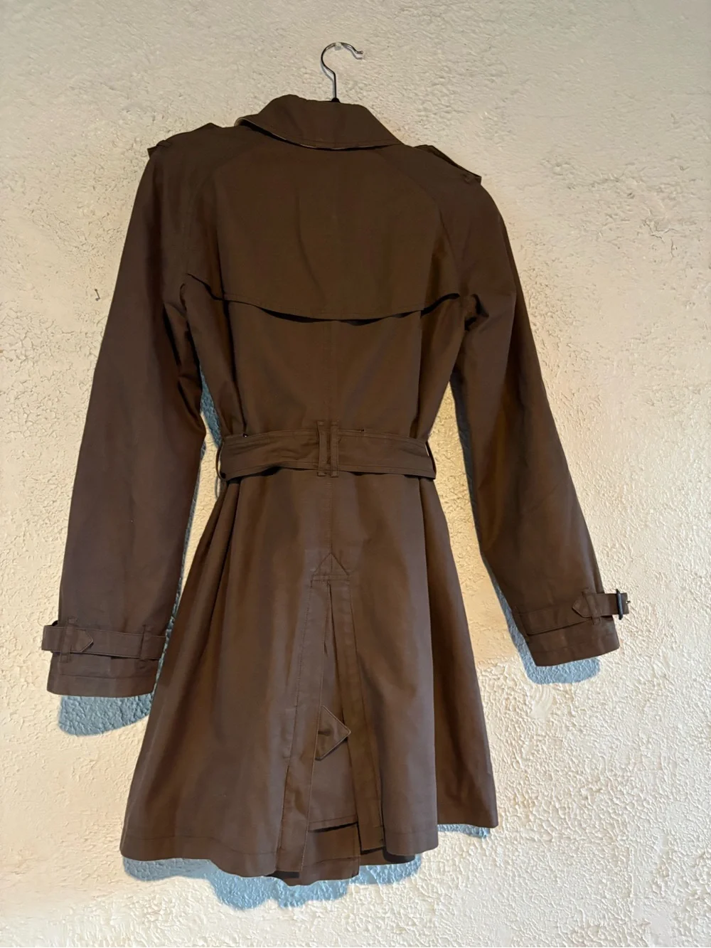 Classic Women's Burberry Olive/Brown Trench Coat with Belt - Picture 4 of 11